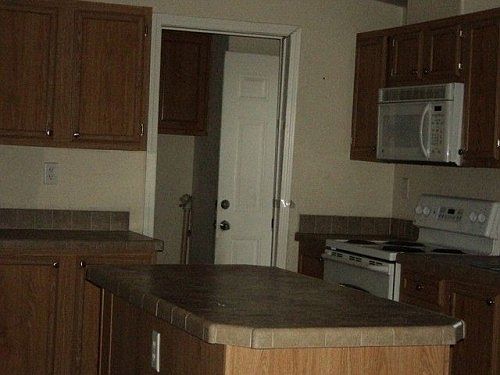 4th image of 13782 Cecil Cir