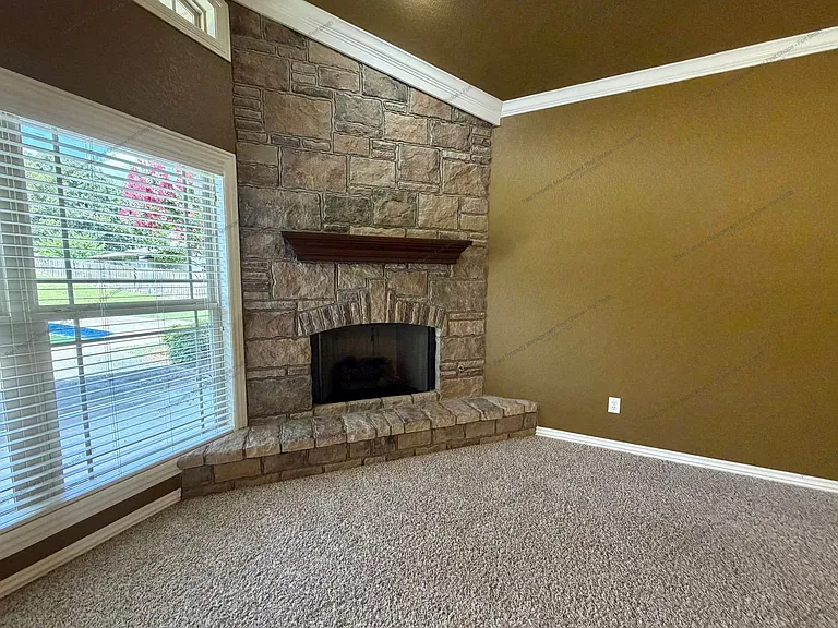 3718 Brighton Pl — Photo 5