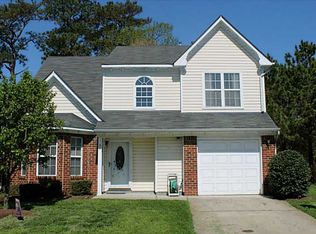 31 Creekside Dr, Portsmouth, VA 23703