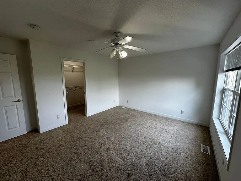 5793 Mount Curve Blvd — Photo 15