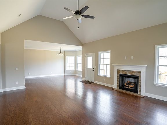 3rd image of 310 William Way SE