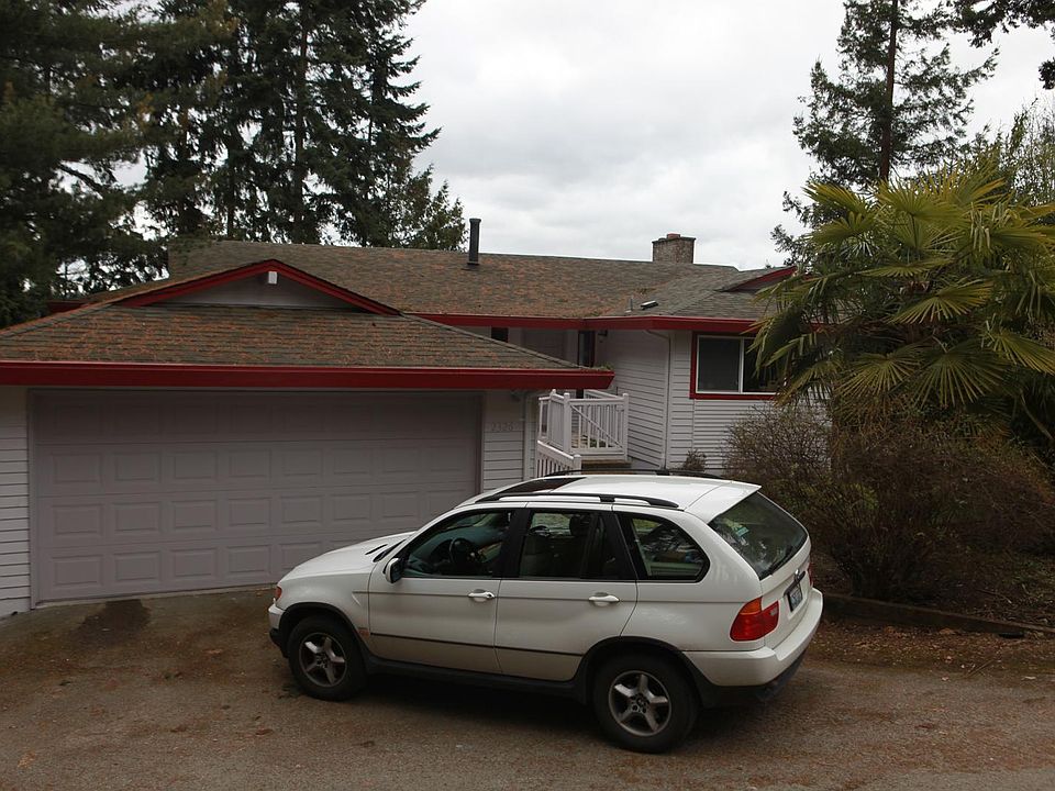1st image of 2326 121st Ave SE