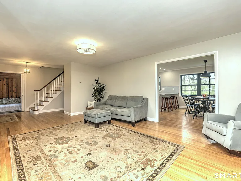 79 Meadow Wood Rd — Photo 10