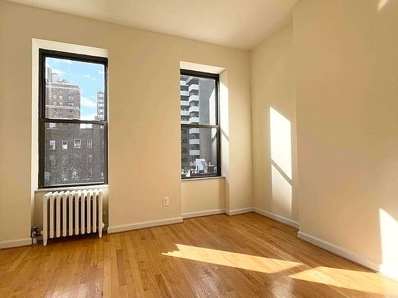 2nd image of 507 E 87th St #111