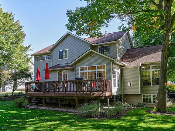 2nd image of 2991 Foxboro Ln