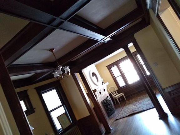 5th image of 537 Potomac Ave