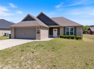 2B Fairway Dr, Eureka Springs, AR 72631
