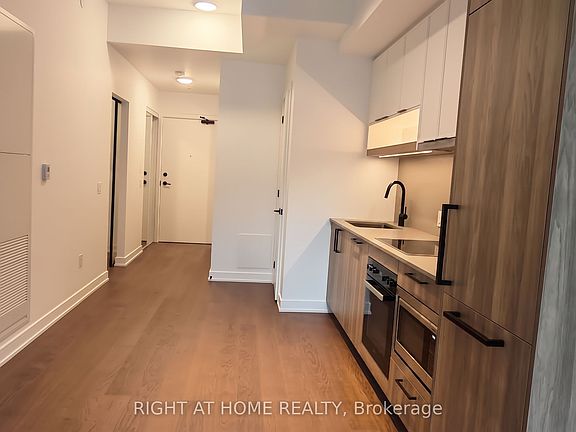 5th image of 91 Montclair Ave #202