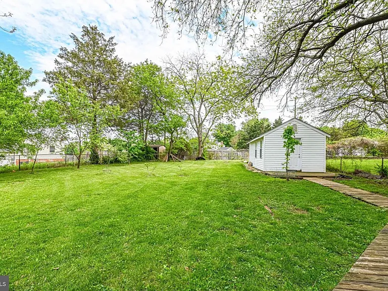 4005 Lees Corner Rd — Photo 16