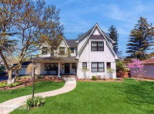 336 8th St, Downers Grove, IL 60515