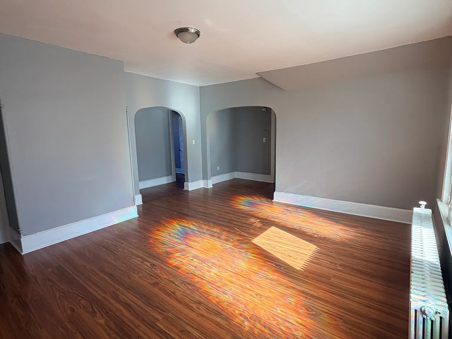 3 bed, $1,850 — Photo 1