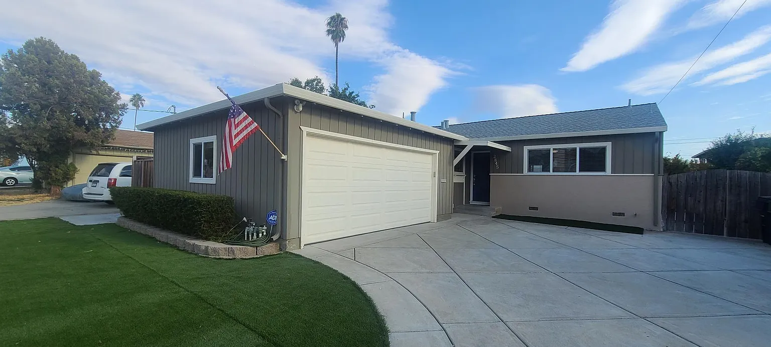 2845 Kennedy St photo 1