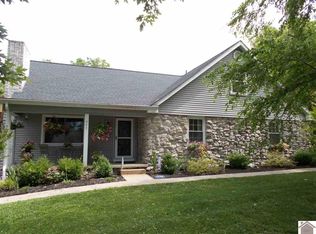 545 2nd St, Wickliffe, KY 42087