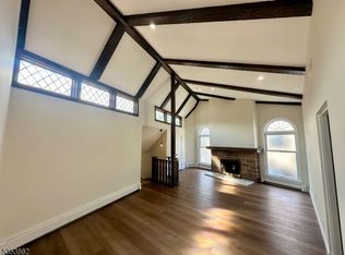 547 Valley Rd, Montclair, NJ 07043