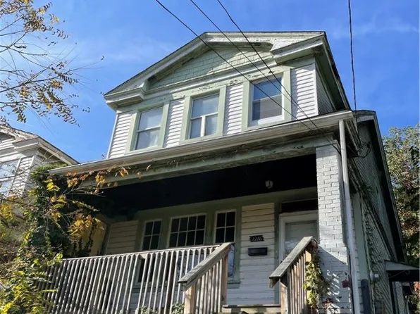 2216 Lutz Ave, Pittsburgh, PA 15210
