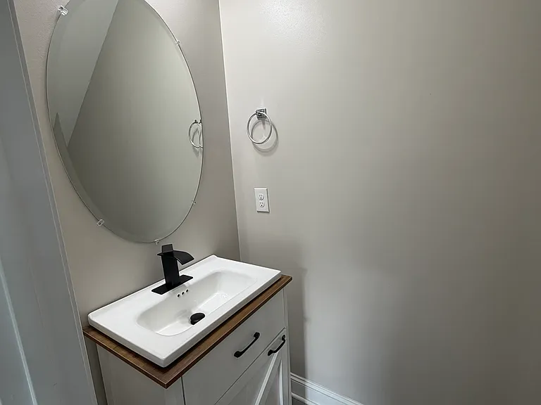 302 Governor Gwinnett Way — Photo 6
