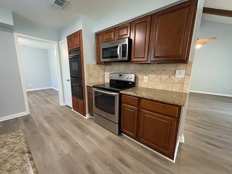 27226 Pyeatt Ln — Photo 10