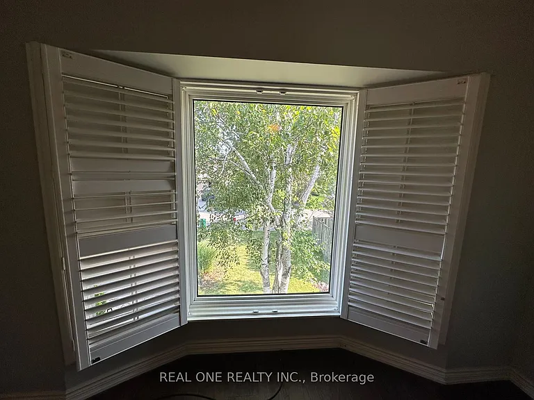 3944 Glamis Ct — Photo 16