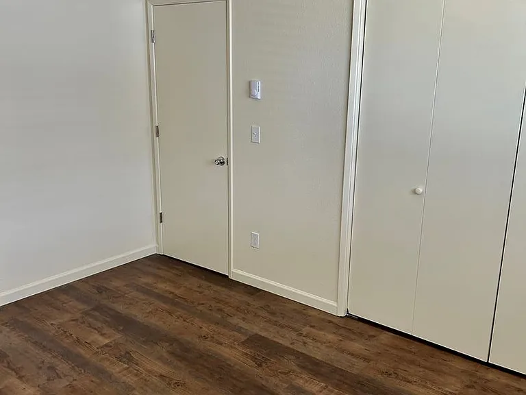 Ava Apartments — Photo 3