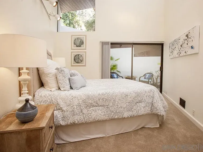 678 Orchid Ln — Photo 19