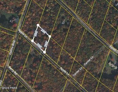 Apple St, Archbald, PA, 18403