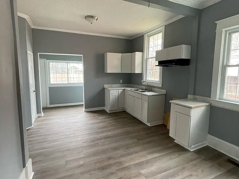 805 School St — Photo 10