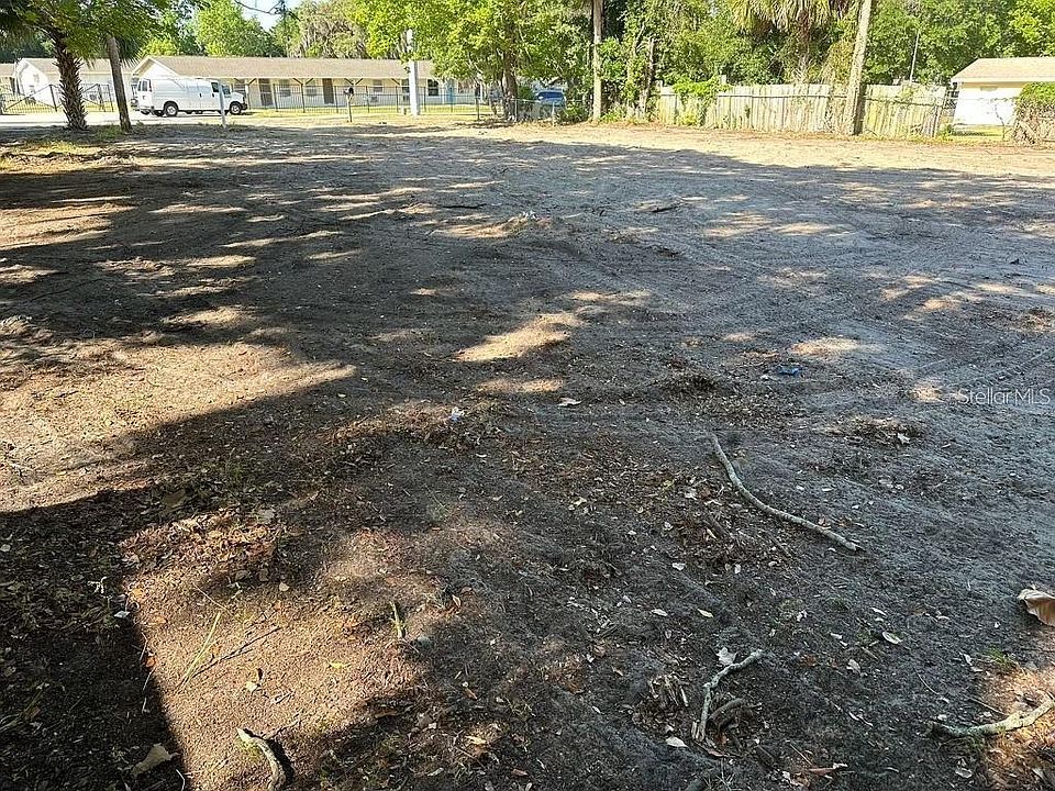 513 LINCOLN AVE Mount Dora FL Zillow