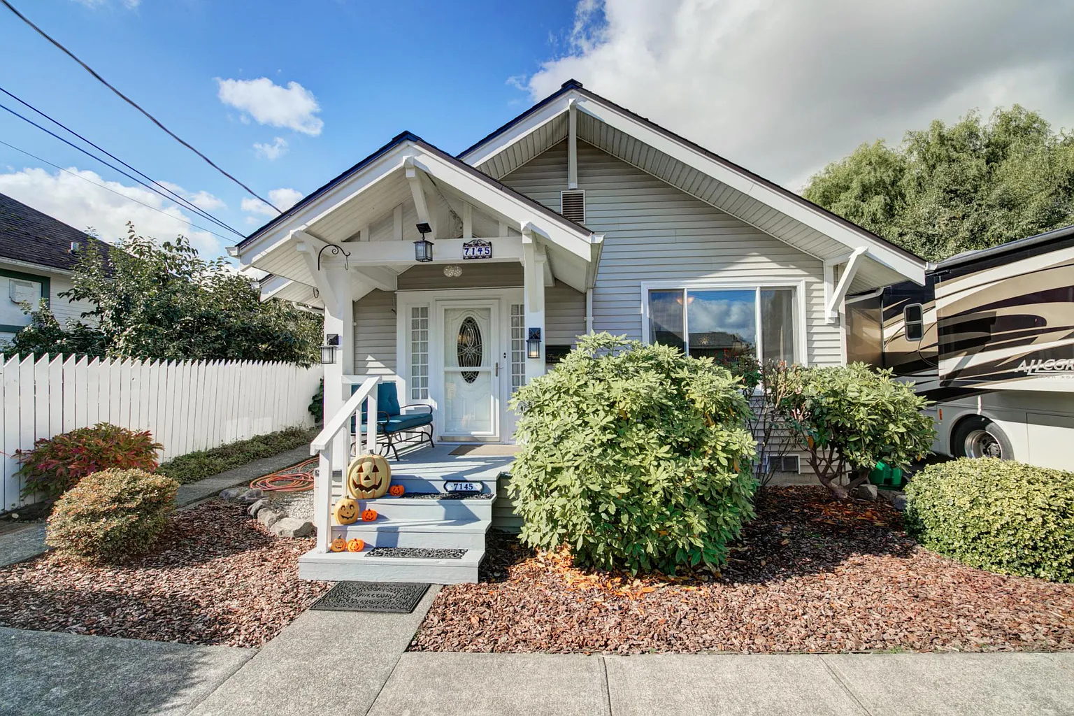 7145 45th Ave S photo 1