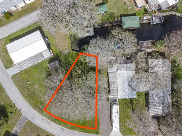 Canal Ct Lot 40, Lake Panasoffkee, FL 33538