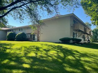 2008 Colony Ct #6, Beloit, WI 53511