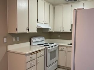 251 S Saturmino Dr #2, Palm Springs, CA 92262