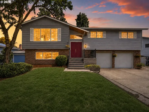 7125 Via Monte Mar Ct, Gladstone, OR 97027