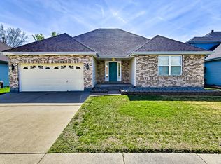 4236 Union Terrace Dr, Saint Louis, MO 63125