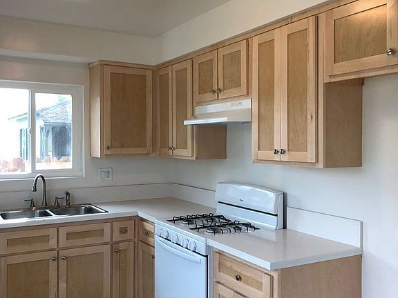 2nd image of 4942 W 118th St APT A