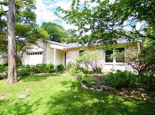 7405 Whispering Oaks Dr, Austin, TX 78745