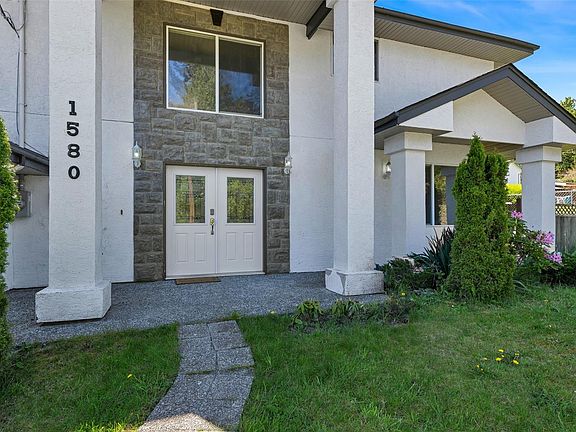 2nd image of 1580 Babine Rd
