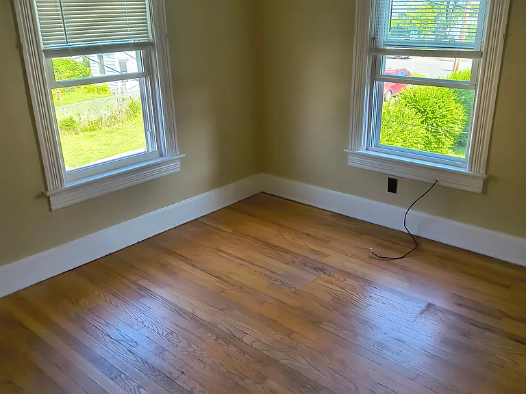 38 Pine St #3 — Photo 5