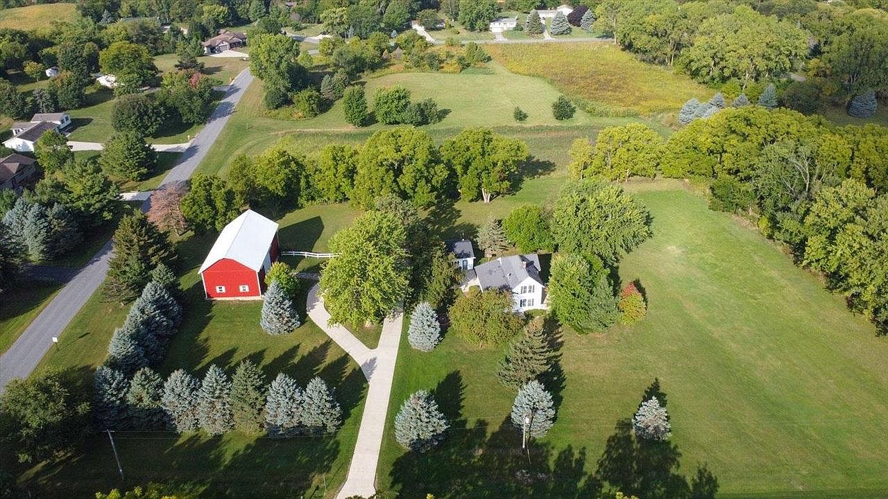 1809 Lake Kegonsa Road, Stoughton, WI 53589 Zillow