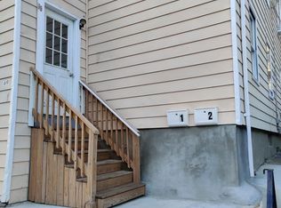 69 Fox St, Worcester, MA 01604