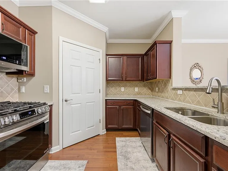 4805 W Village Way SE #2204 — Photo 9