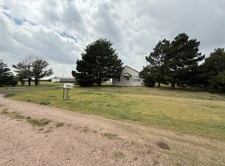 4 S Niquette St, Friend, KS 67871