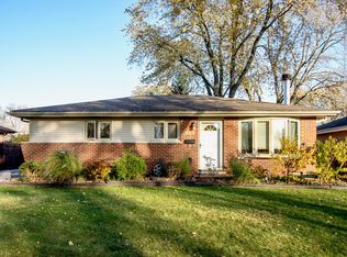 409 Virginia Pl, Wheeling, IL 60090