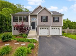 4 Marie St, Auburn, MA 01501