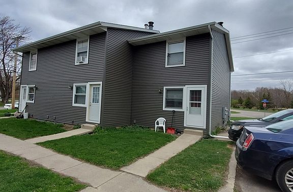 2nd image of 991 7th St #B