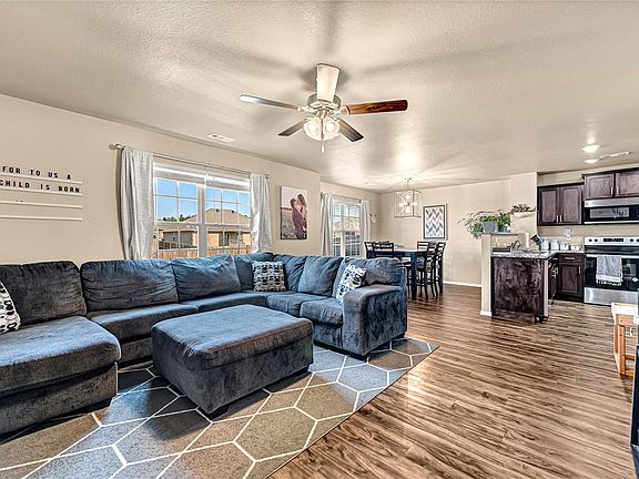 2nd image of 1025 Rachel St