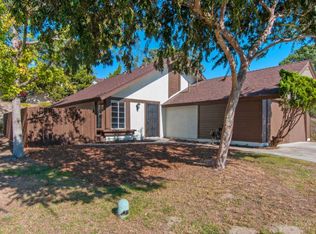 9997 Crestglen Ln, Spring Valley, CA 91977