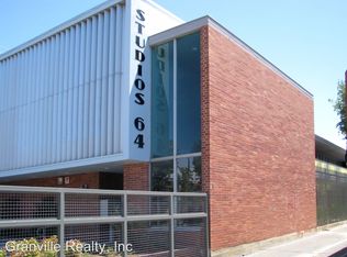 64 N Fulton St APT 101, Fresno, CA 93721