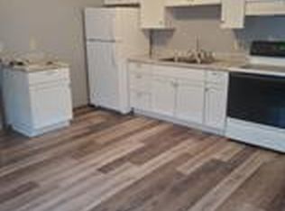 815 Woodland Ave APT 1, Oshkosh, WI 54901