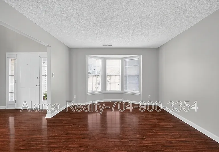 1901 Misty Vale Rd — Photo 21