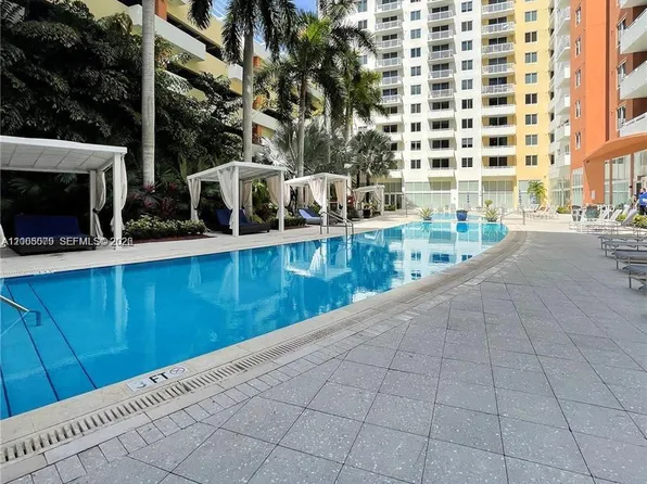 18800 NE 29th Ave, Miami, FL